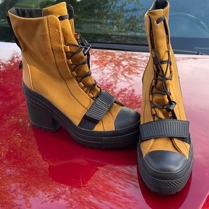Converse boots